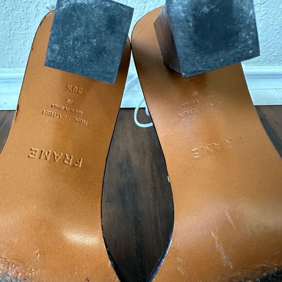 FRAME Le Doheny Ankle-Wrap Leather Sandals in White - Picture 11 of 12